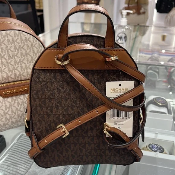 Michael Kors Ladies Backpack Bag Jaycee XS Conv Zip Backpack Brown - Picture 8 of 16